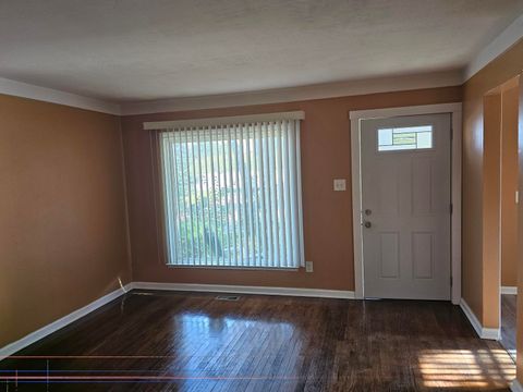 A home in RoyalOakCity_Oakland
