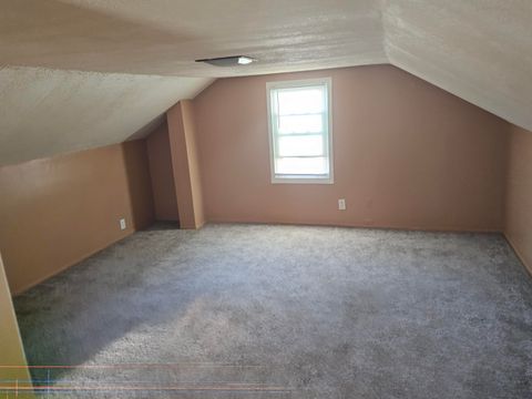 A home in RoyalOakCity_Oakland