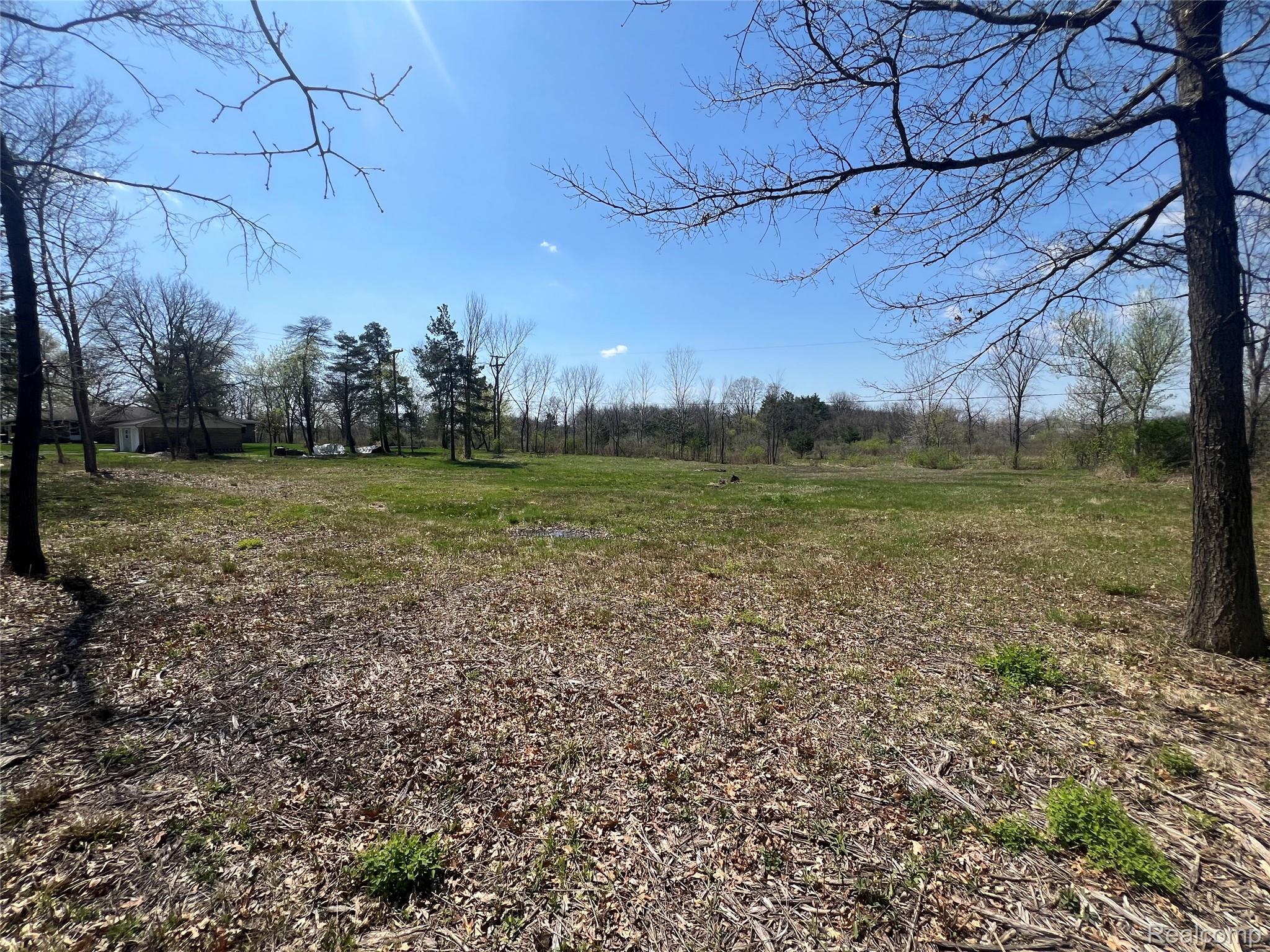 000 N Latson Road