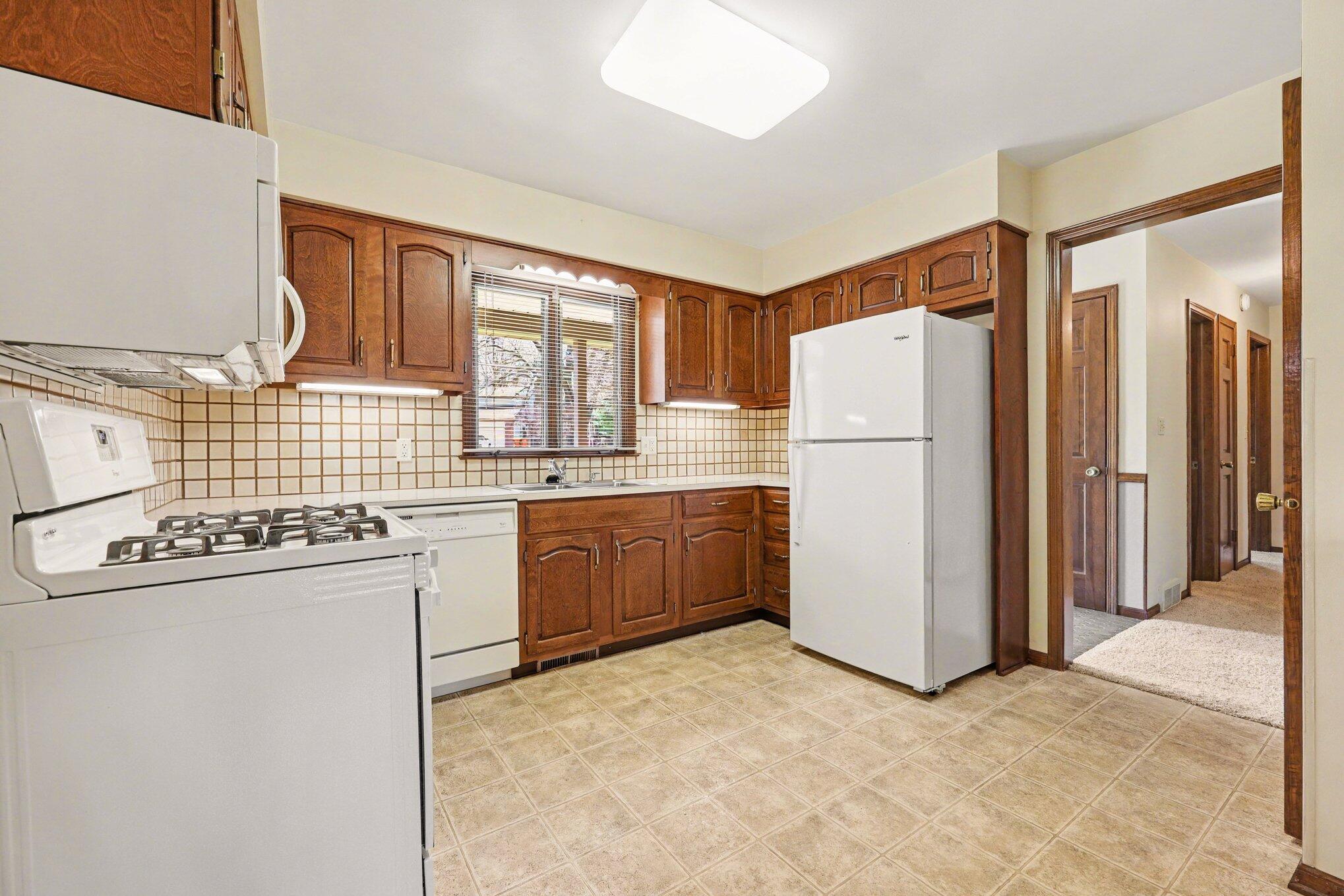 3135 Wildridge Drive NE