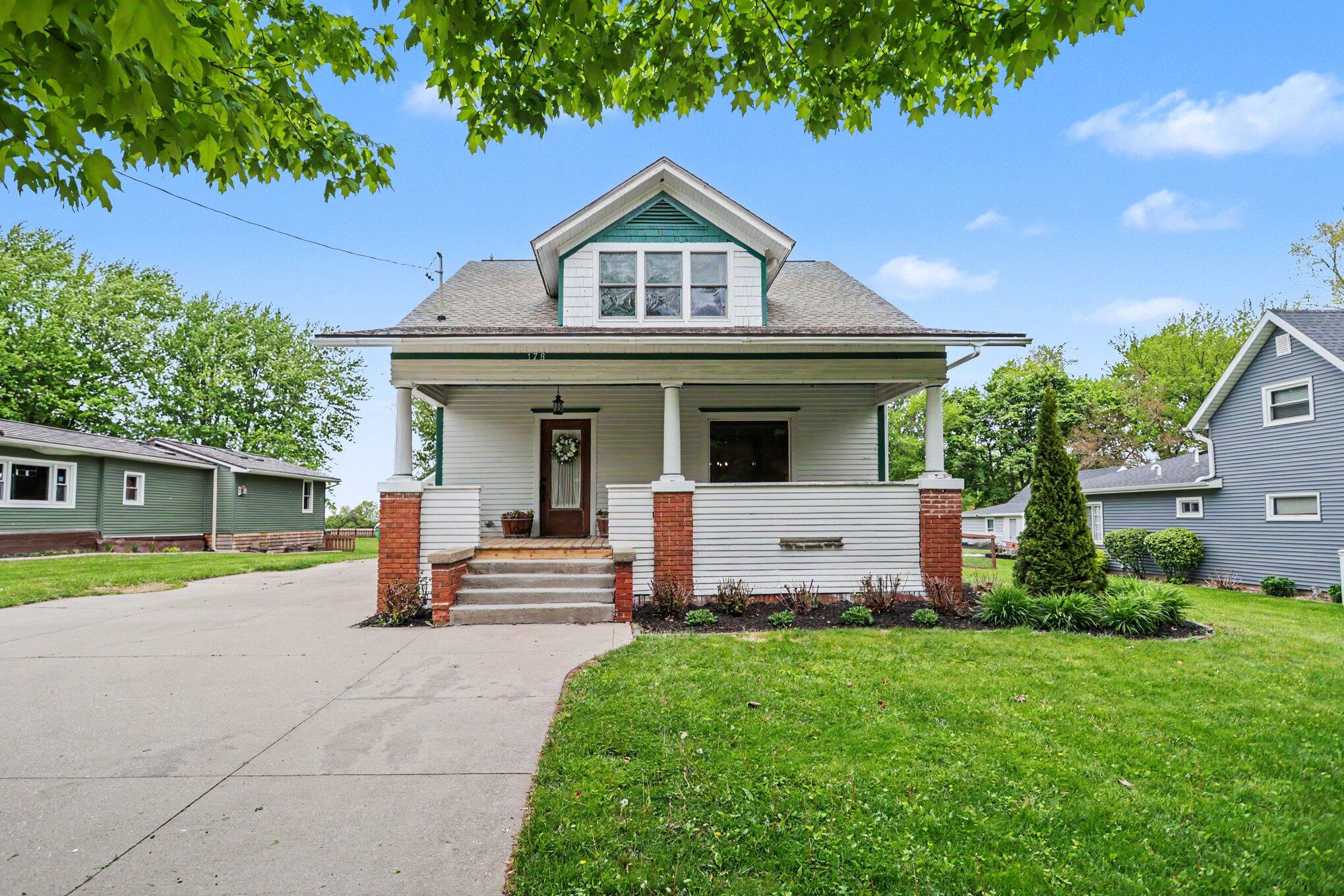 178 W Broadway Street