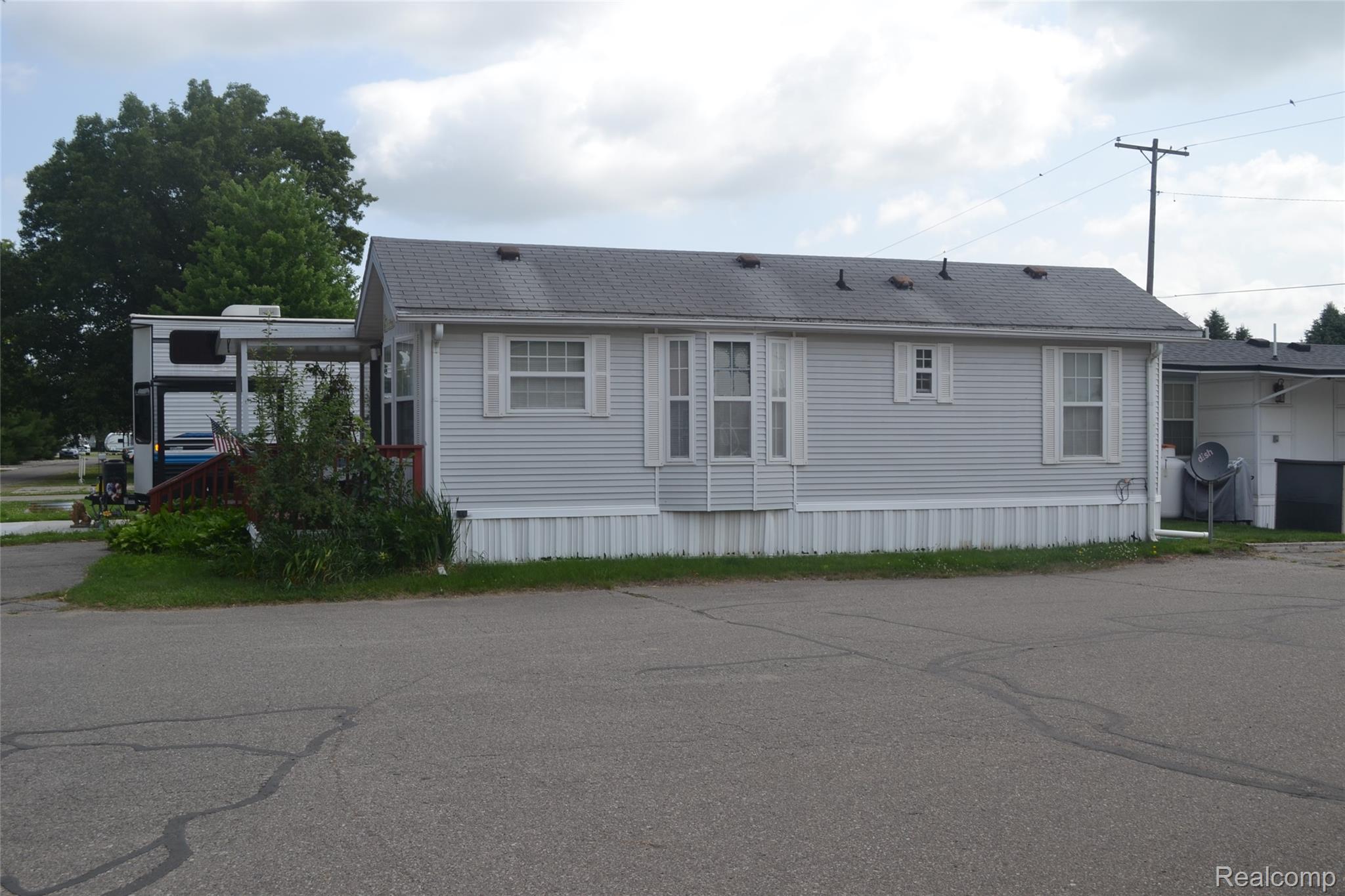 1140 S Ortonville Rd Unit 98 Road