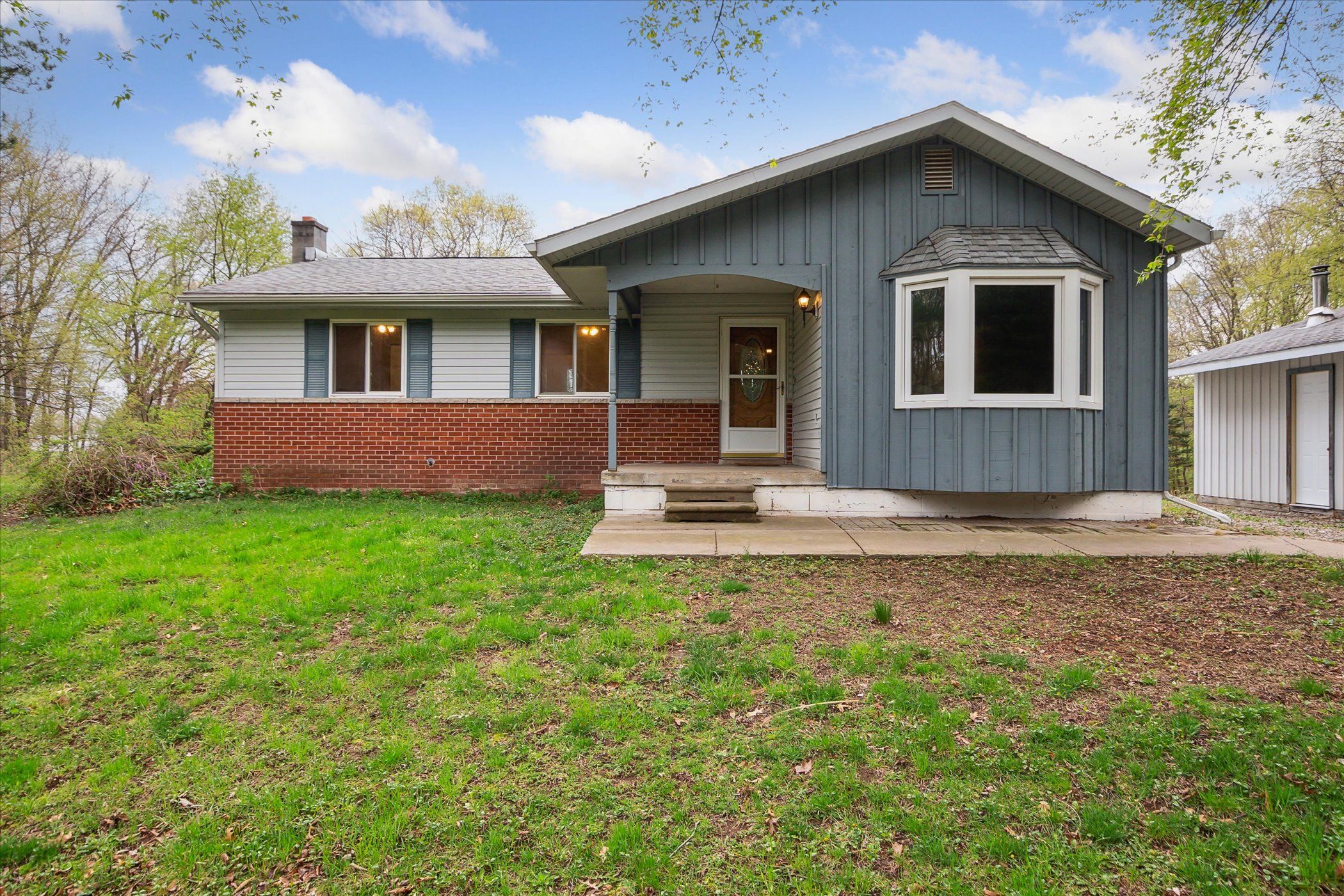 2850 PARDEE Road