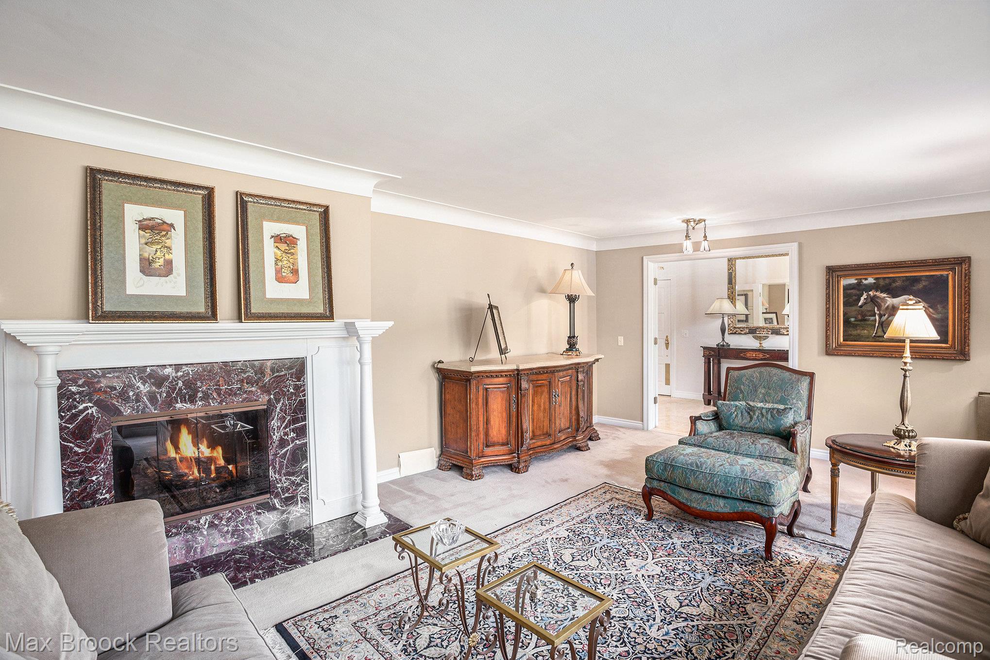 855 N Pemberton Road