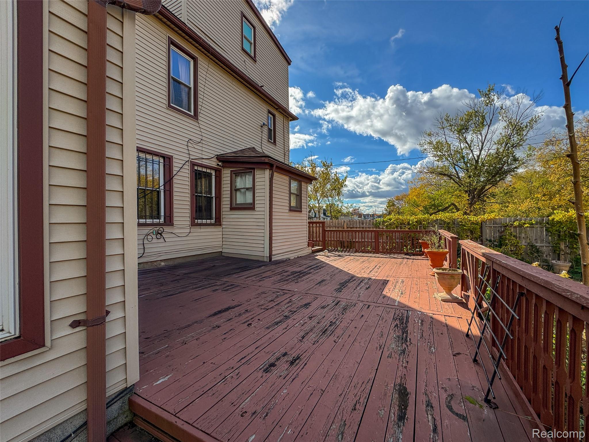 Detroit City, Michigan 48211, United States, 4 Bedrooms Bedrooms, ,3 BathroomsBathrooms,Residential,Coming Soon,234028