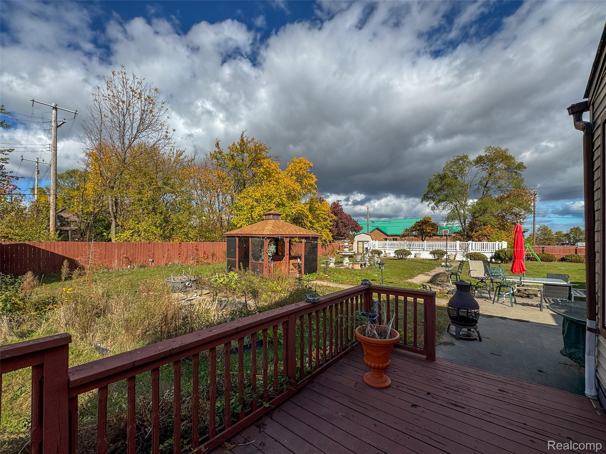 Detroit City, Michigan 48211, United States, 4 Bedrooms Bedrooms, ,3 BathroomsBathrooms,Residential,Coming Soon,234028