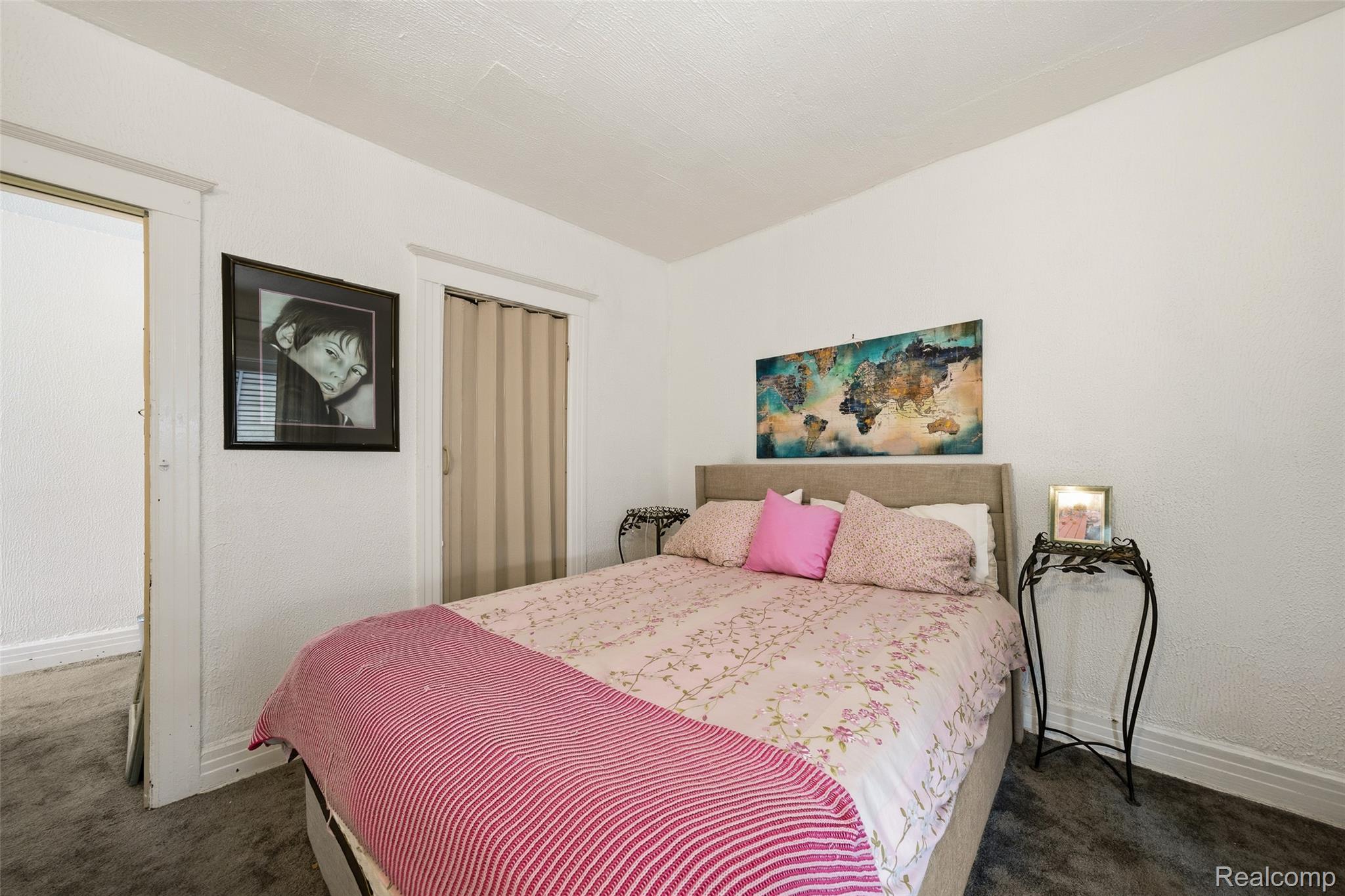 Detroit City, Michigan 48211, United States, 4 Bedrooms Bedrooms, ,3 BathroomsBathrooms,Residential,Coming Soon,234028