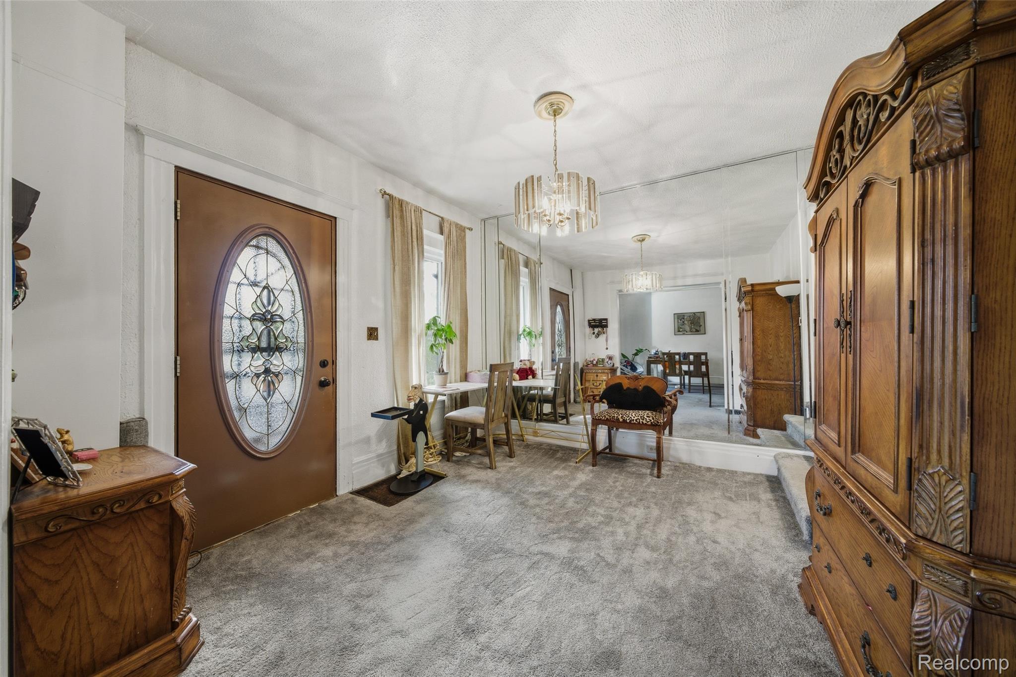 Detroit City, Michigan 48211, United States, 4 Bedrooms Bedrooms, ,3 BathroomsBathrooms,Residential,Coming Soon,234028