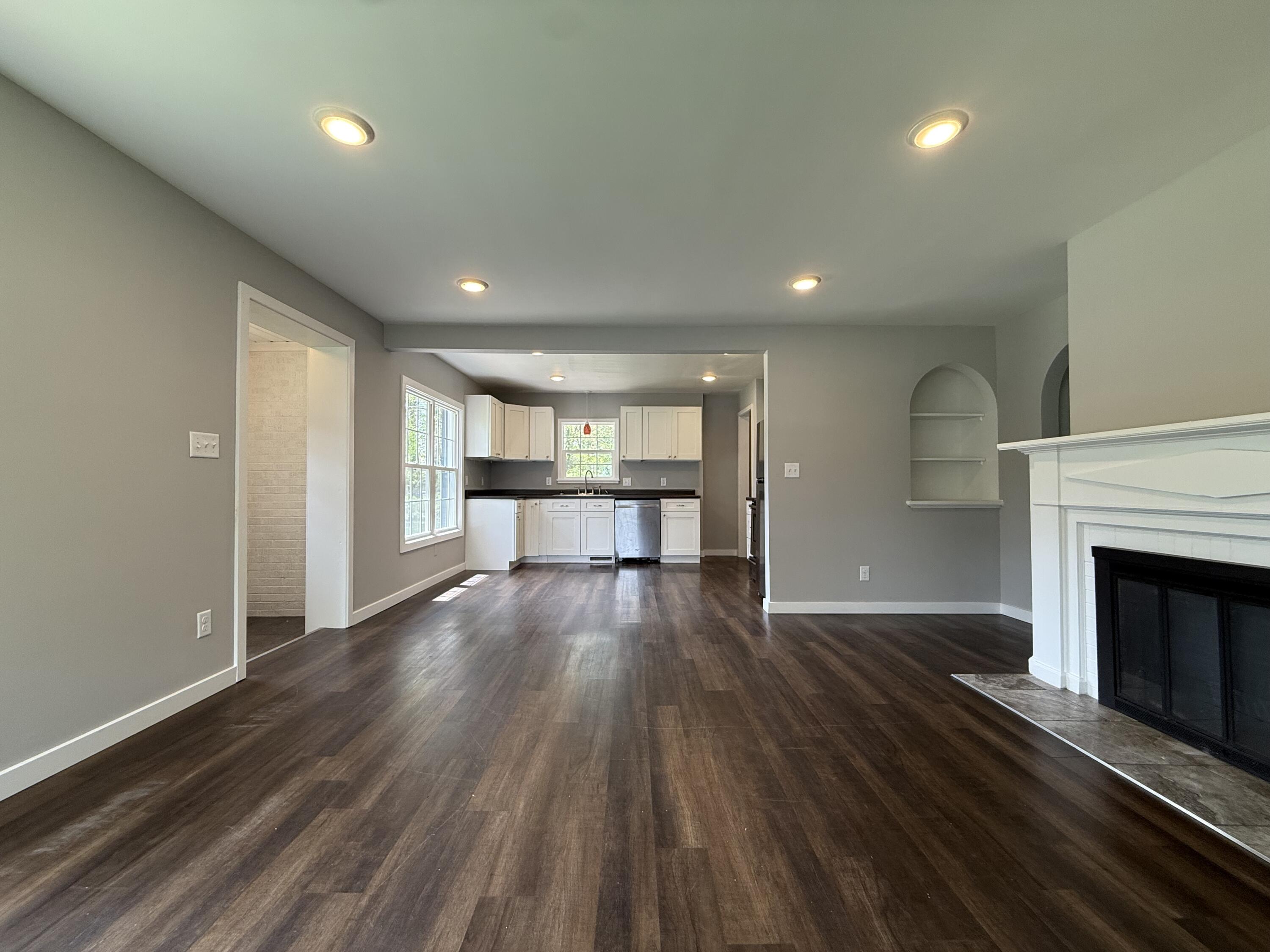 1803 Niles Buchanan Road