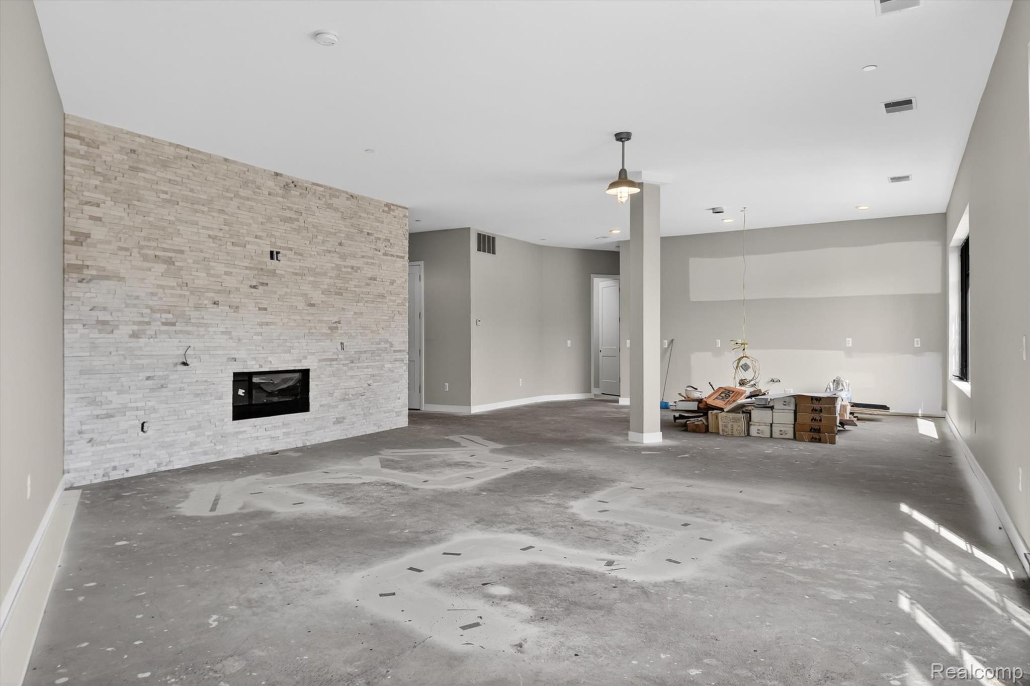 804 N Main Street 3A