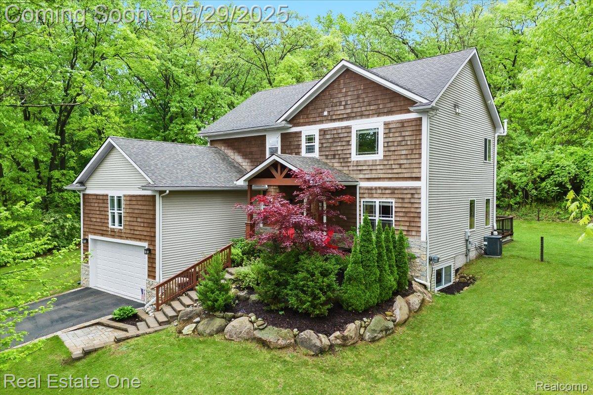 9327 VAN ANTWERP Road