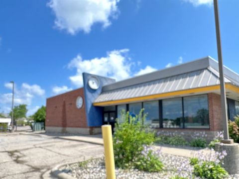 5060 CORUNNA Road Flint Charter Township MI 48532