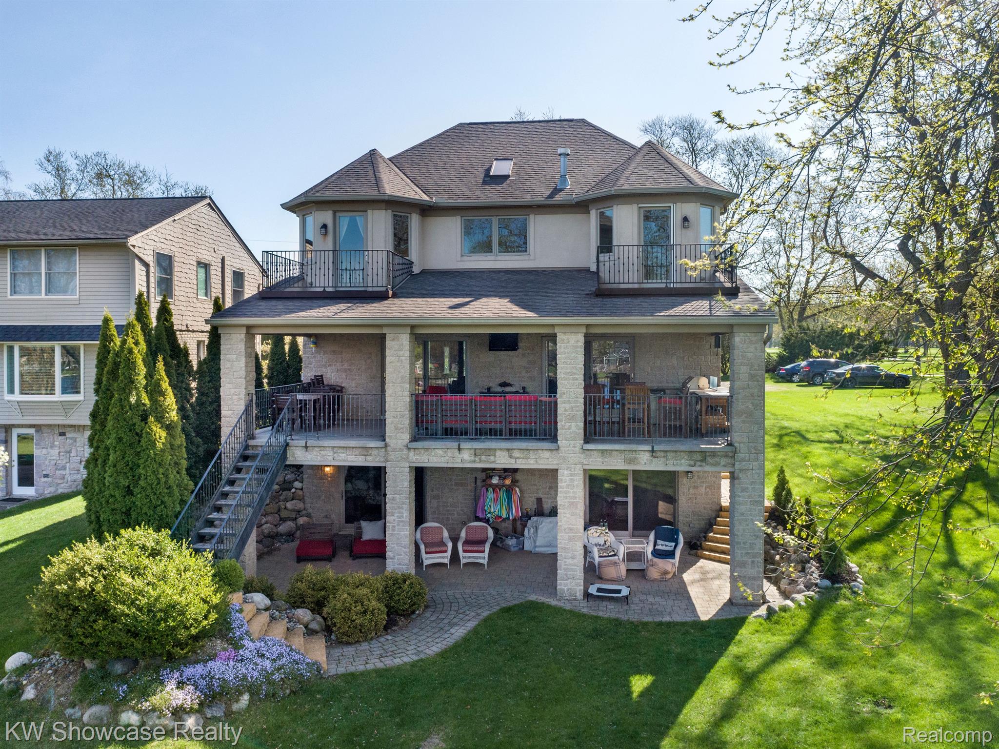 3190 EDGEWOOD PARK Drive