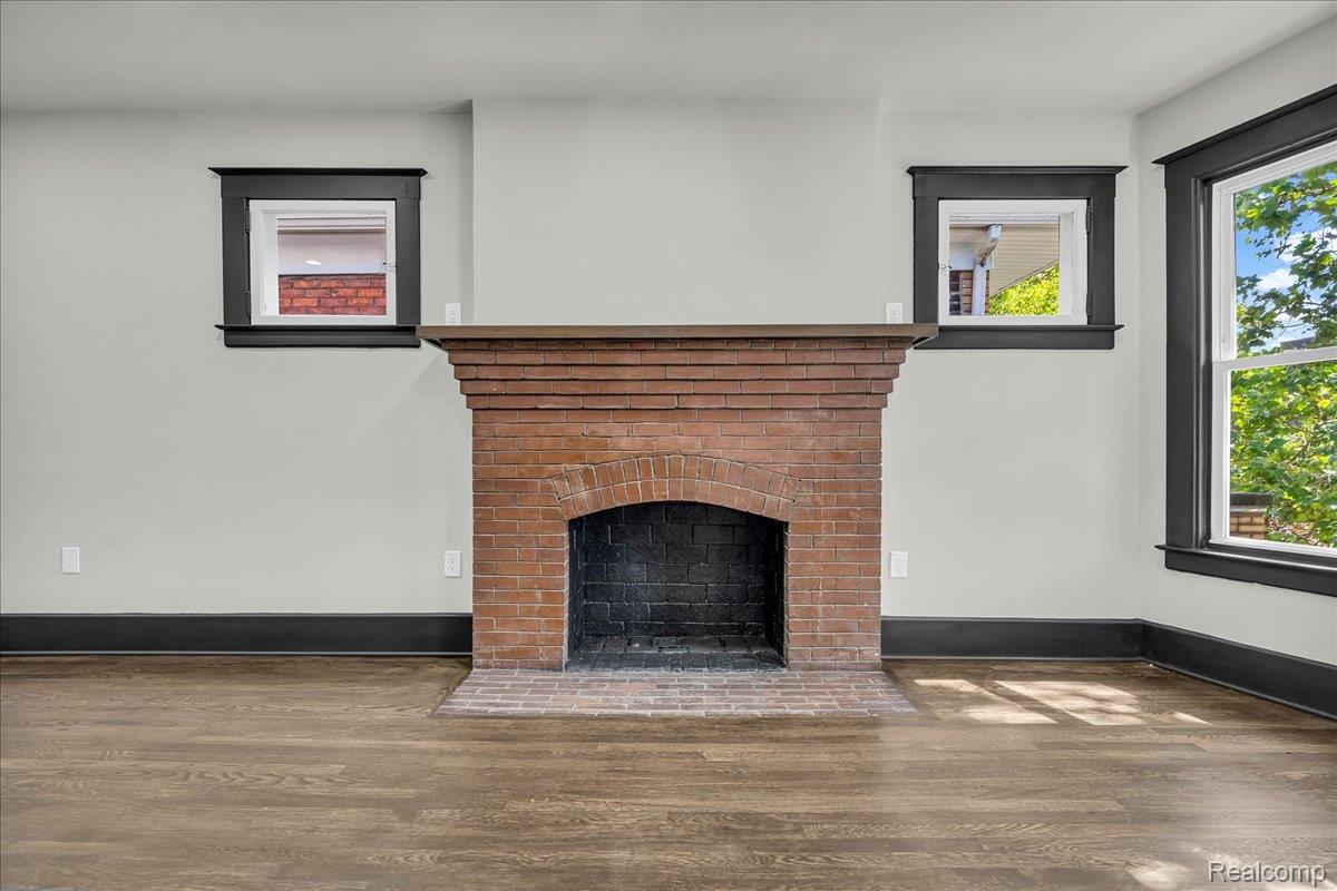 Detroit City, Michigan 48208, United States, 6 Bedrooms Bedrooms, ,3 BathroomsBathrooms,Residential,Active,176789