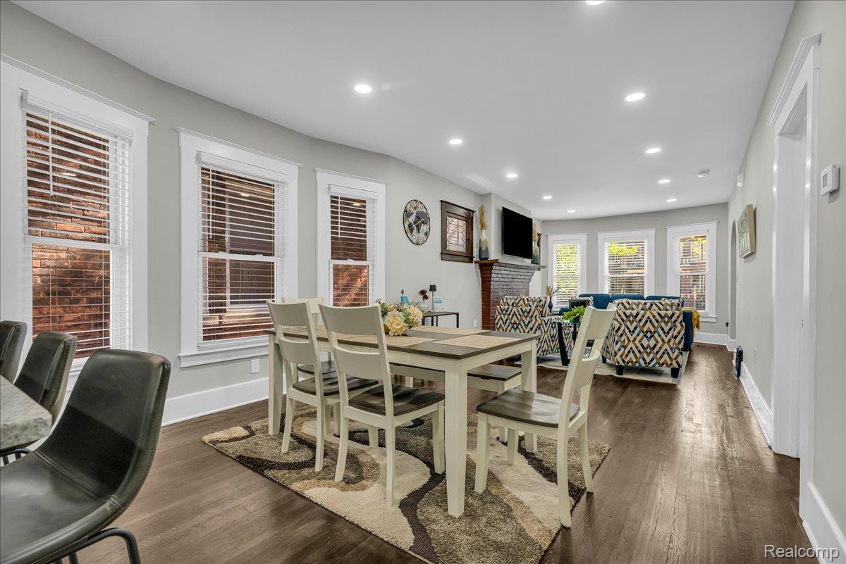 Detroit City, Michigan 48208, United States, 6 Bedrooms Bedrooms, ,3 BathroomsBathrooms,Residential,Active,176789