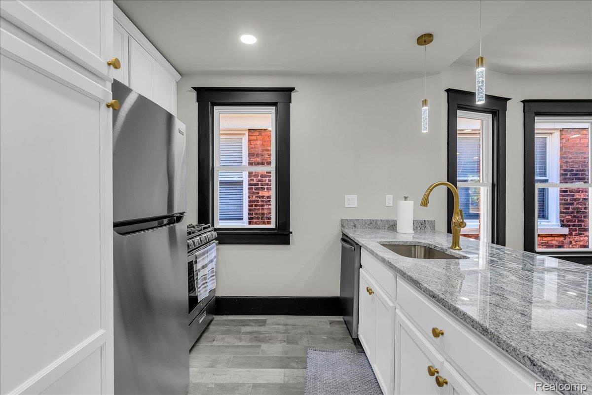 Detroit City, Michigan 48208, United States, 6 Bedrooms Bedrooms, ,3 BathroomsBathrooms,Residential,Active,176789