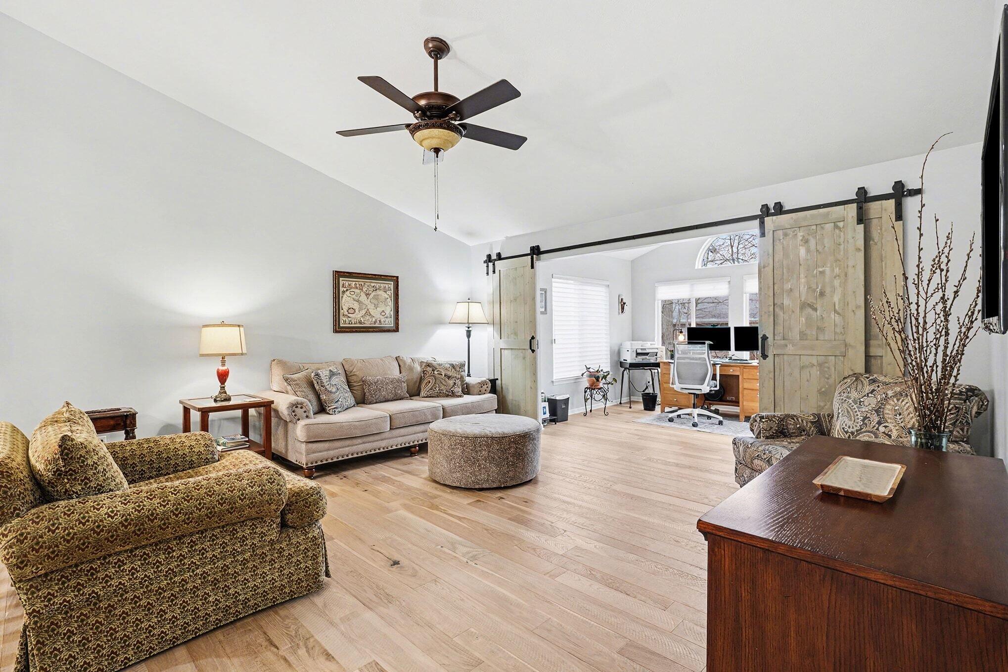 6138 Peregrine Trail