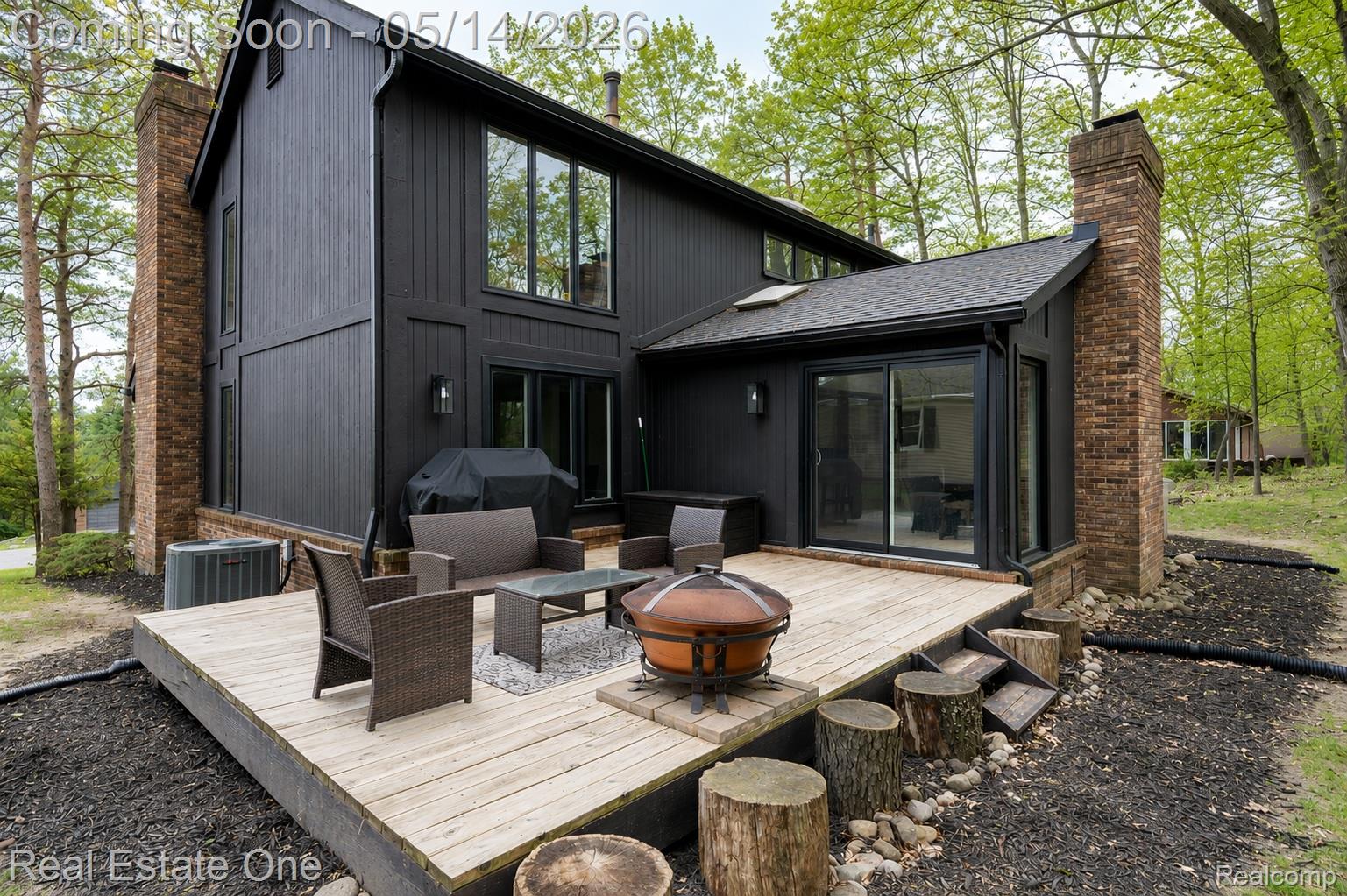 6464 Deer Ridge Drive