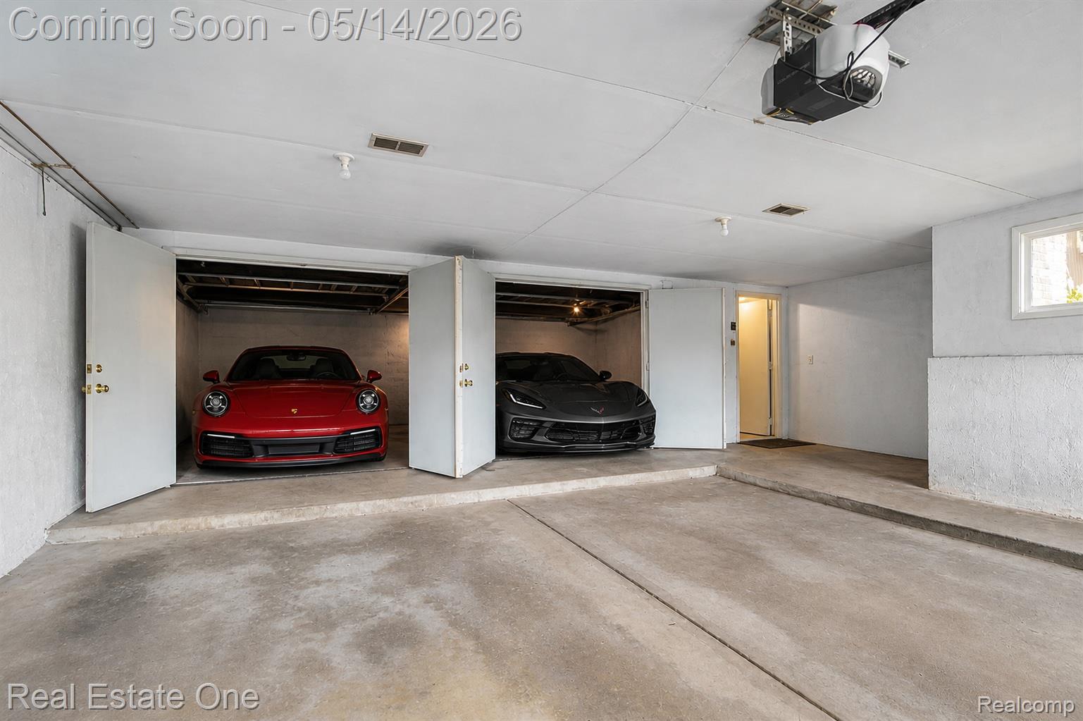 6464 Deer Ridge Drive