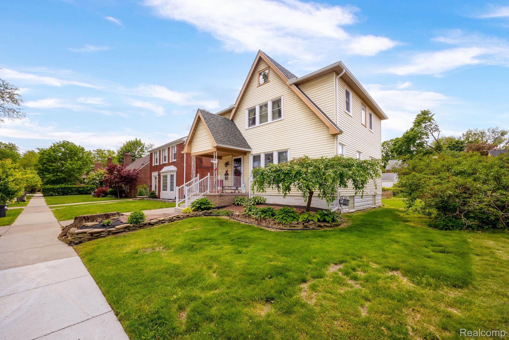 224 Mohawk Street