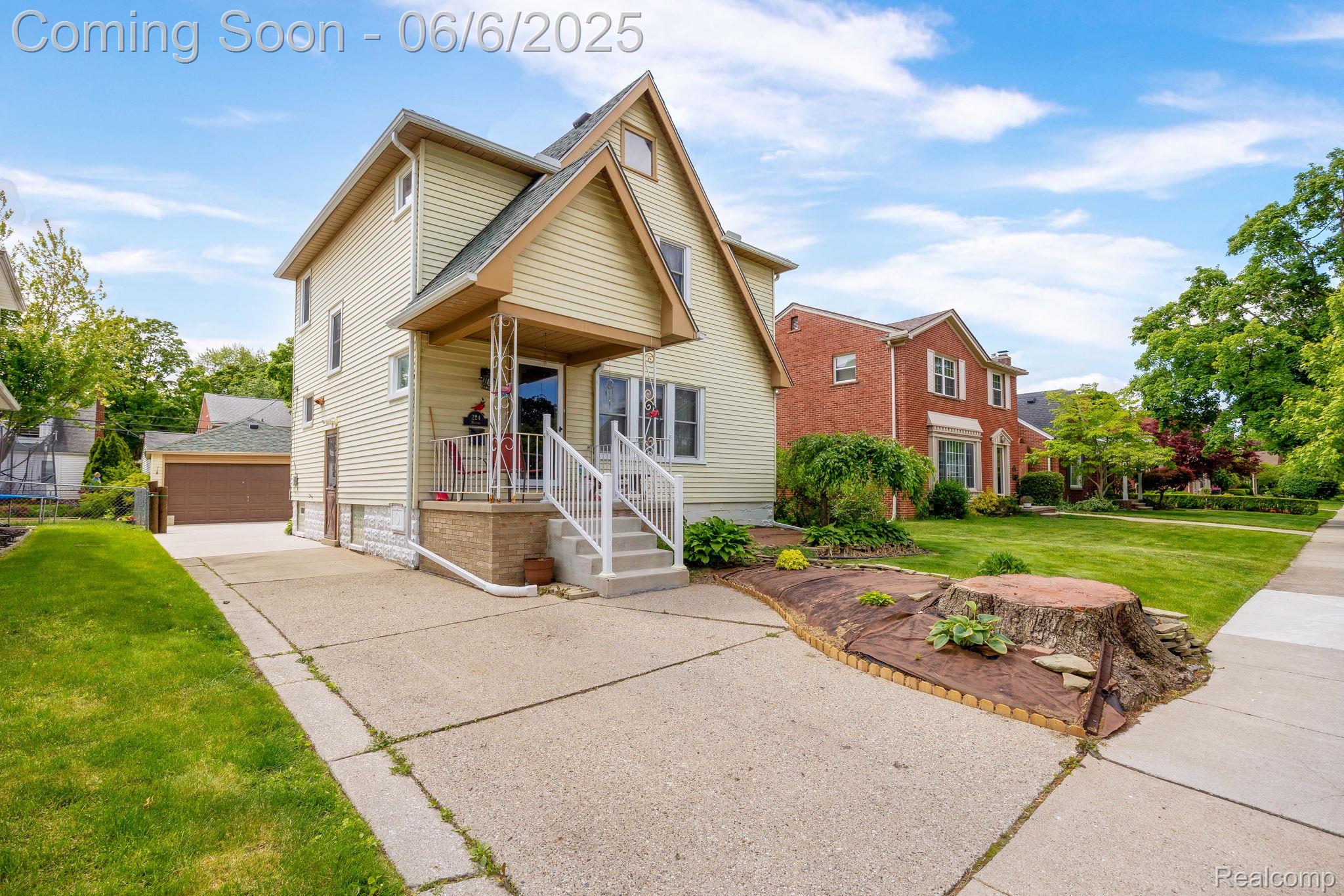 224 Mohawk Street