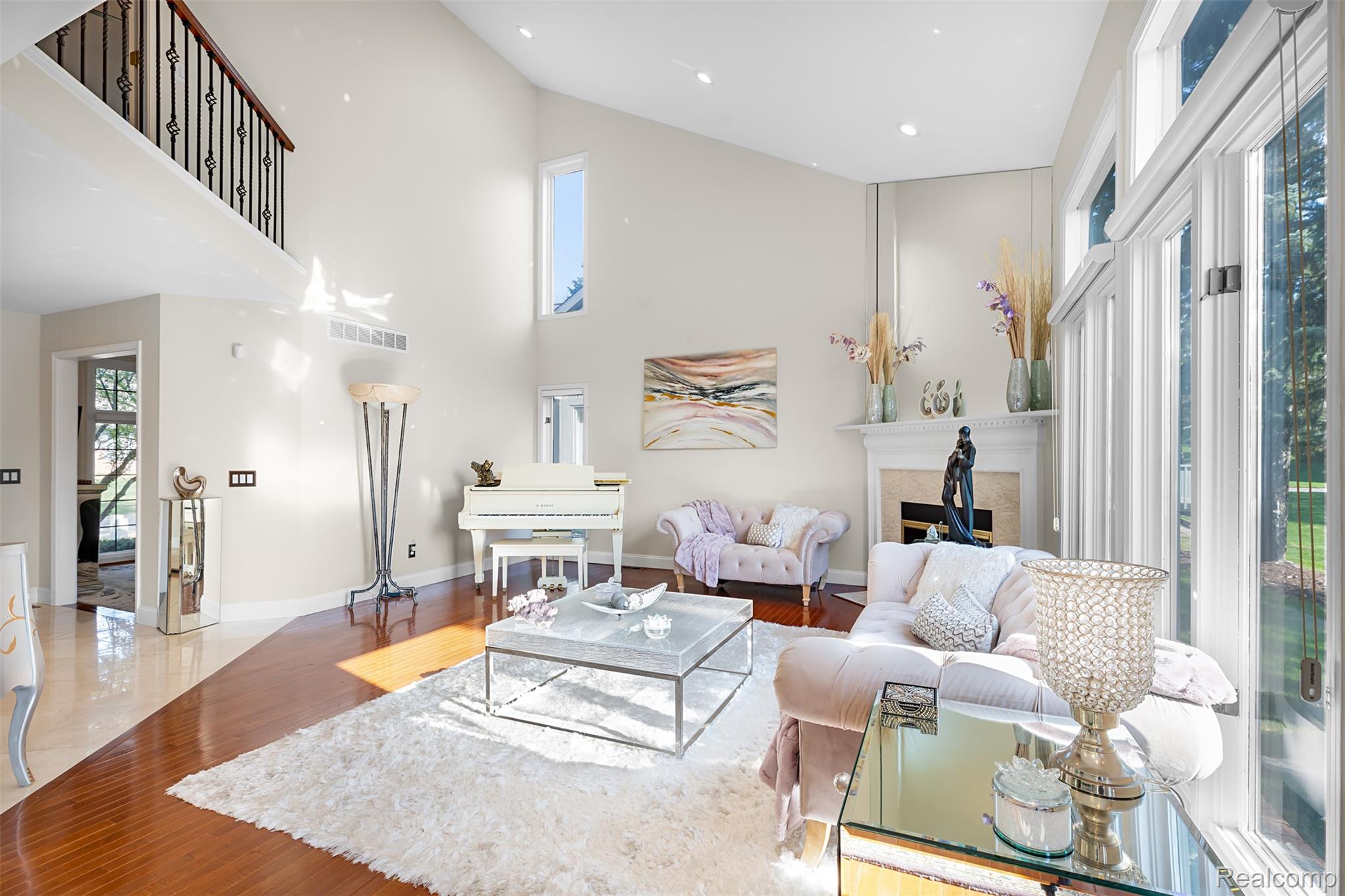 37814 Avon Lane