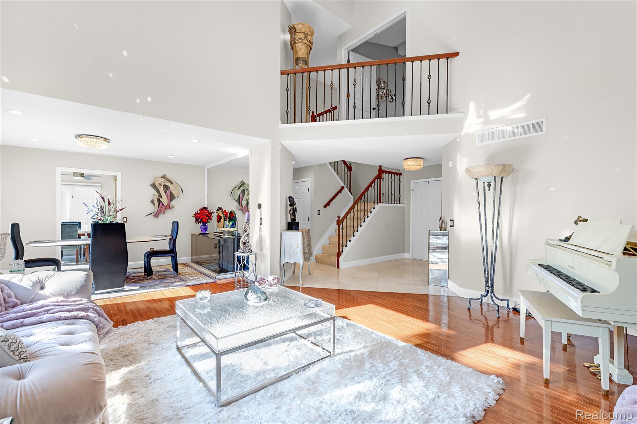 37814 Avon Lane