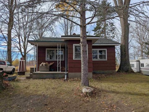 2090 Green Drive Au Gres Township MI 48703