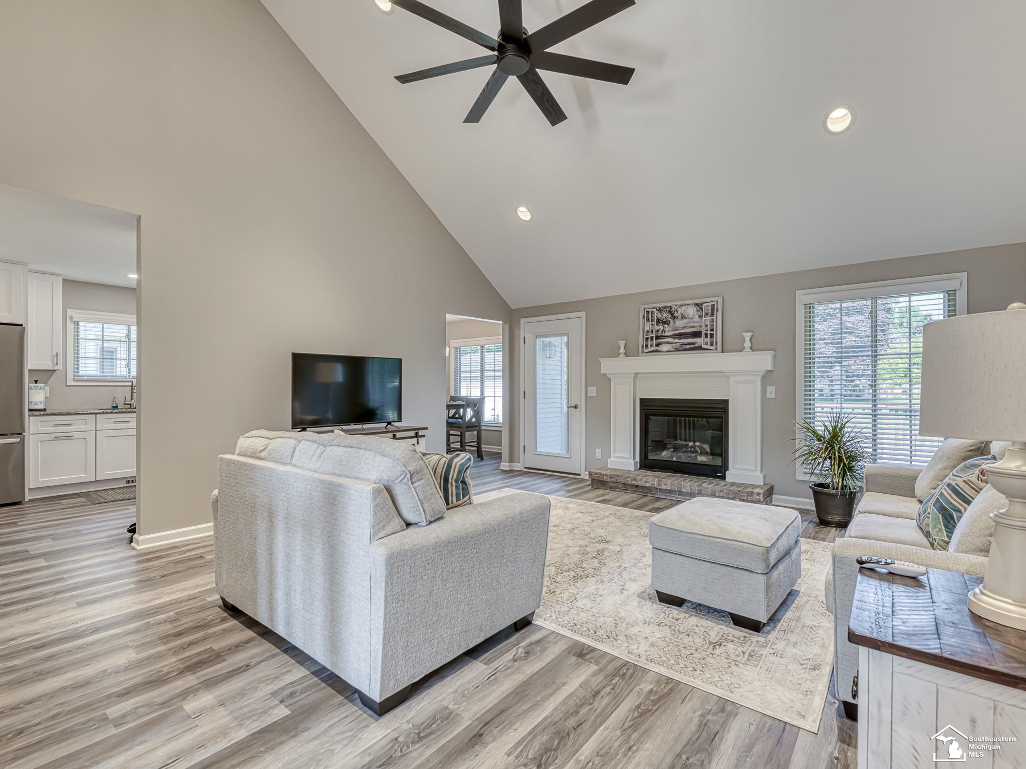 805 Donnalee Drive