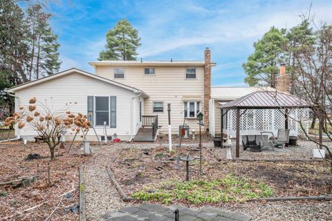 Tiny photo for 1371 W Vienna Road, Vienna Charter Township, MI 48420 (MLS # 5050201452)