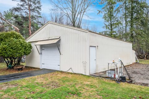 Tiny photo for 1371 W Vienna Road, Vienna Charter Township, MI 48420 (MLS # 5050201452)