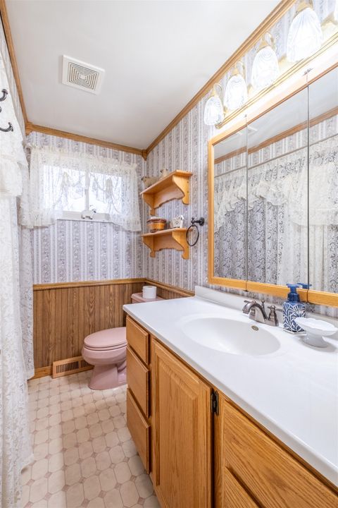 Tiny photo for 1371 W Vienna Road, Vienna Charter Township, MI 48420 (MLS # 5050201452)