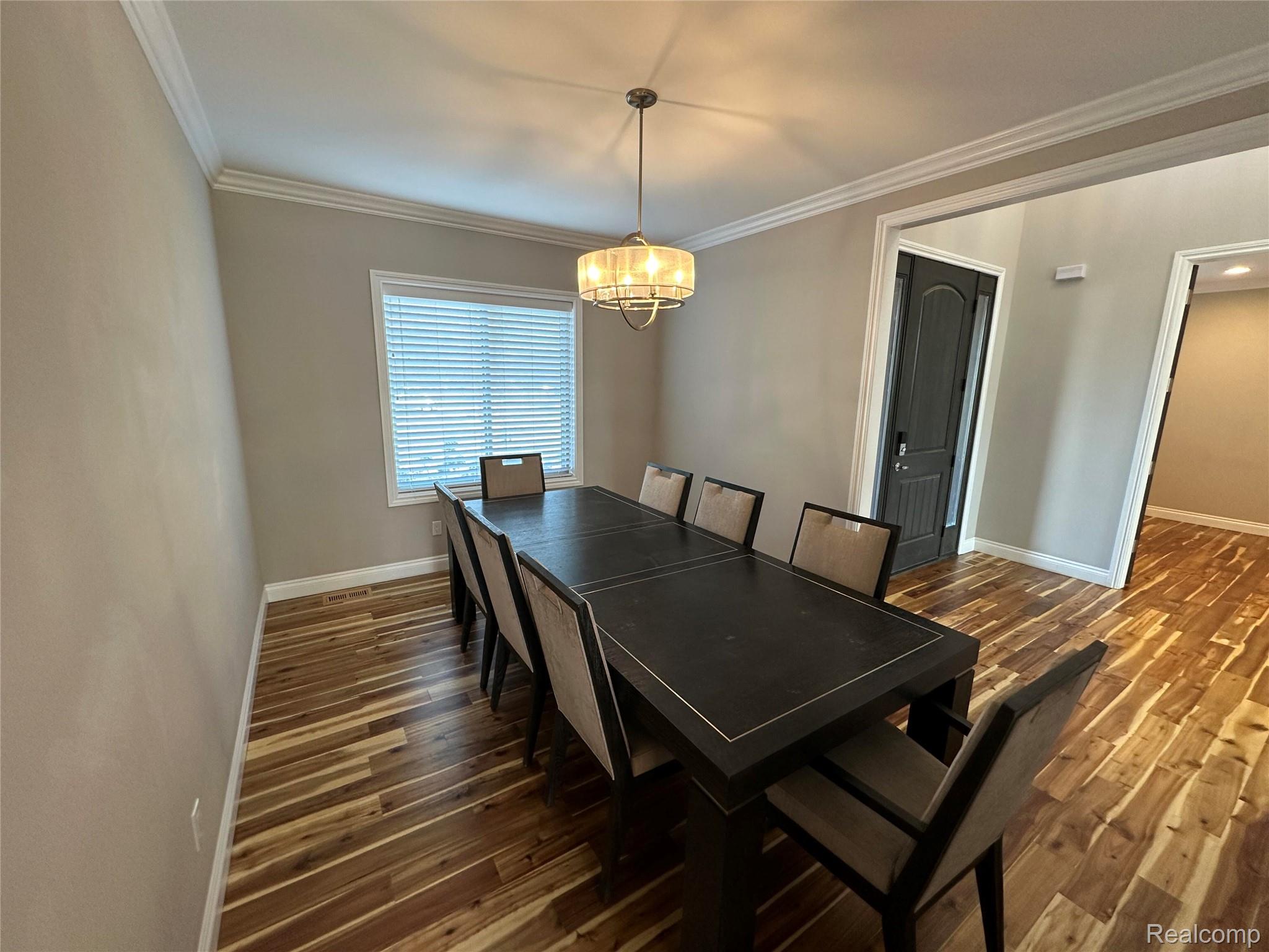 5121 Orchard Crest Drive