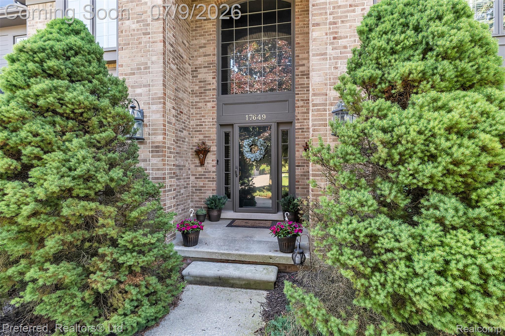 17649 Rolling Woods Circle