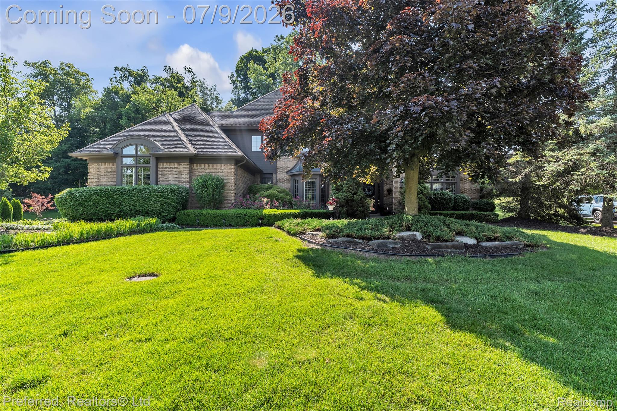 17649 Rolling Woods Circle
