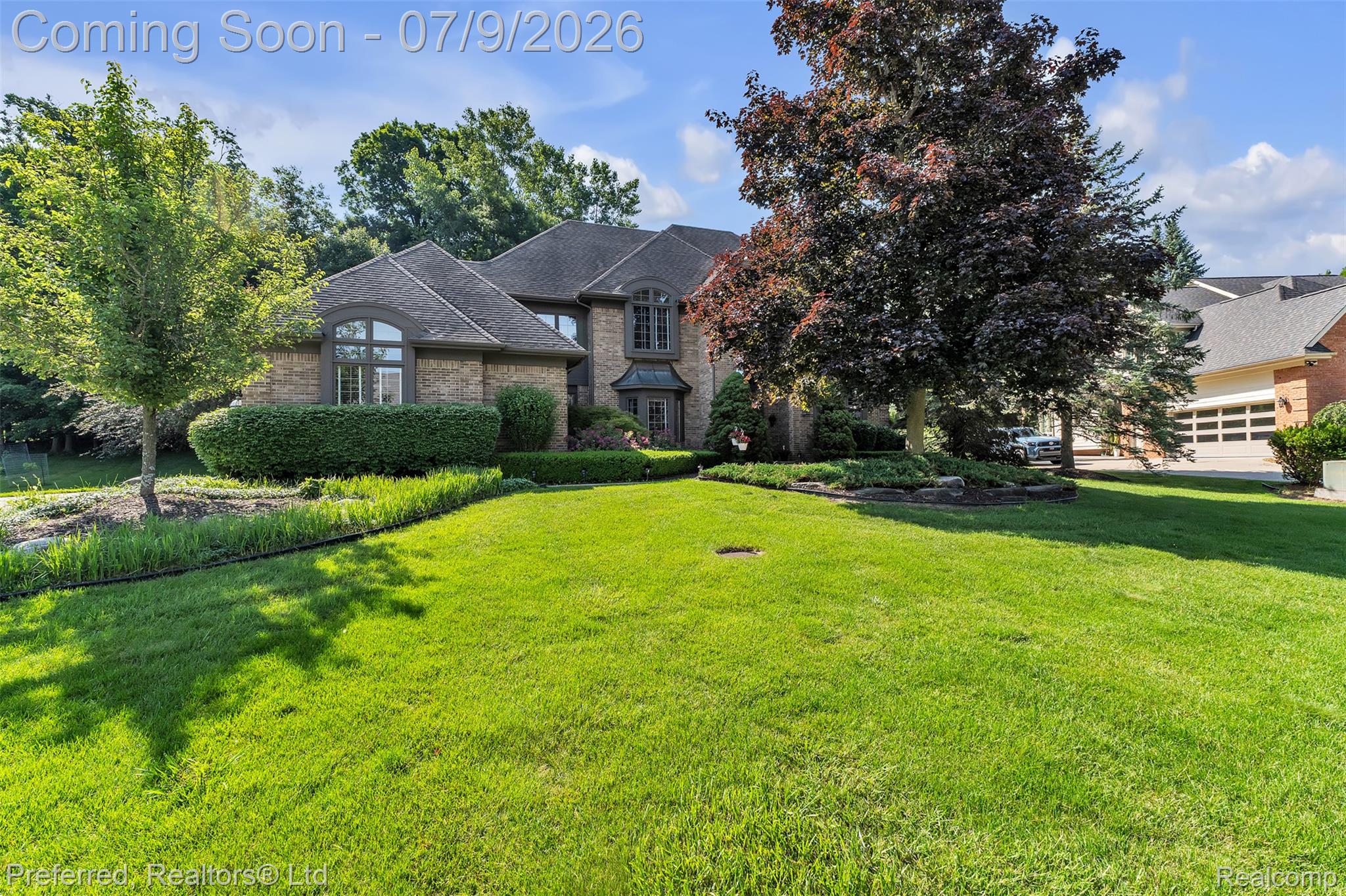 17649 Rolling Woods Circle