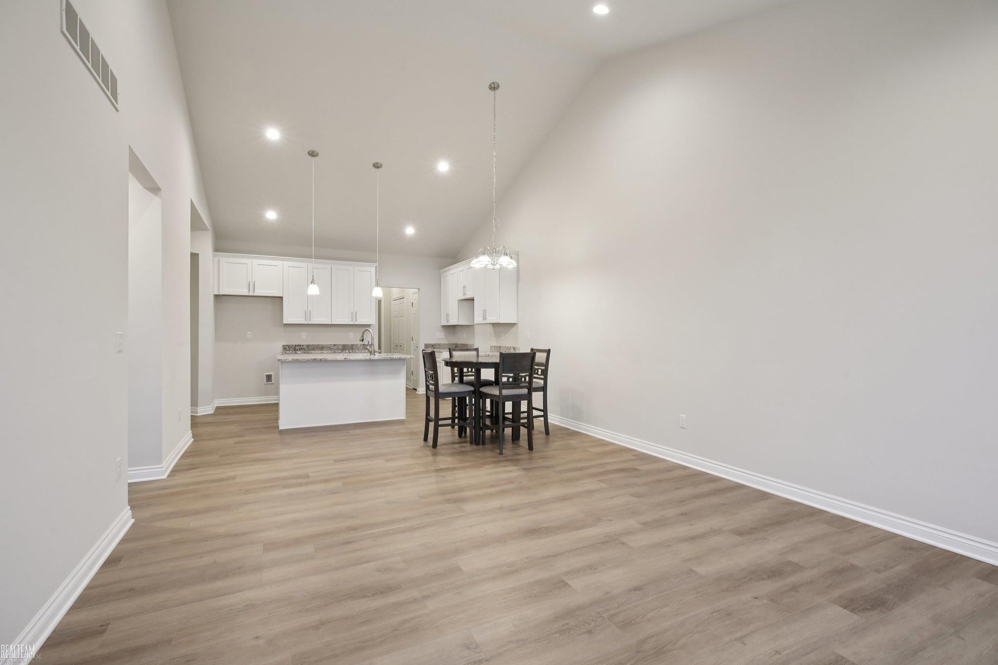 48832 Birmingham Drive