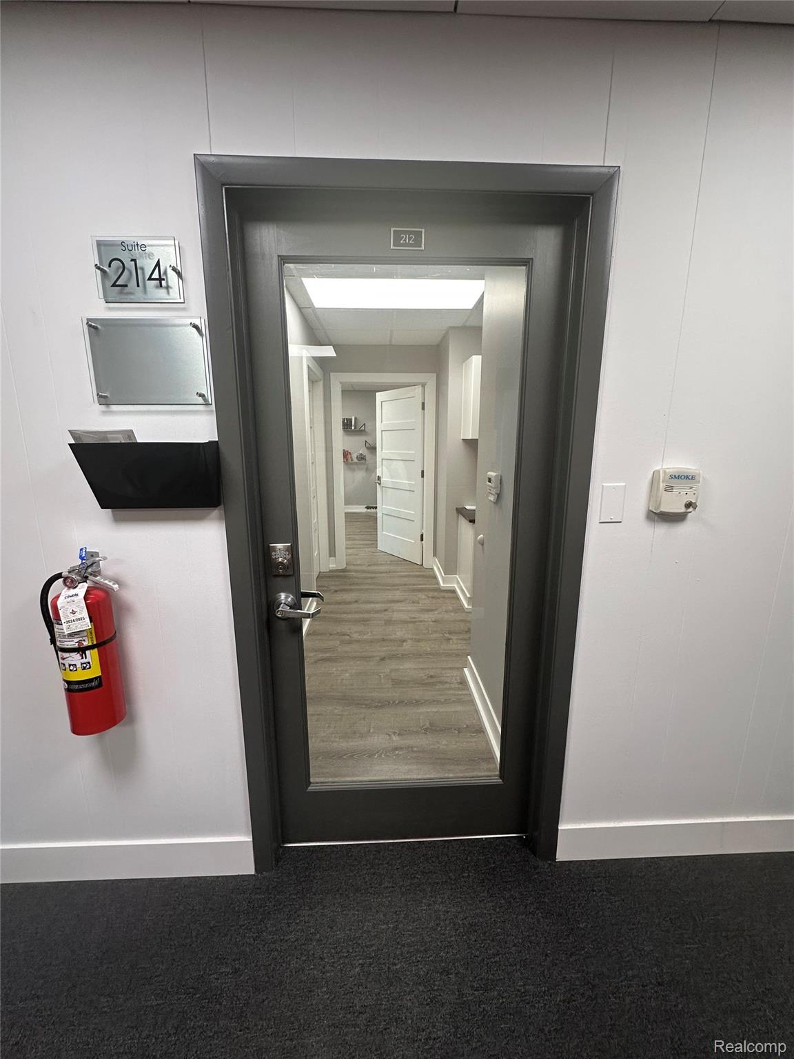 975 E. Maple Road 214