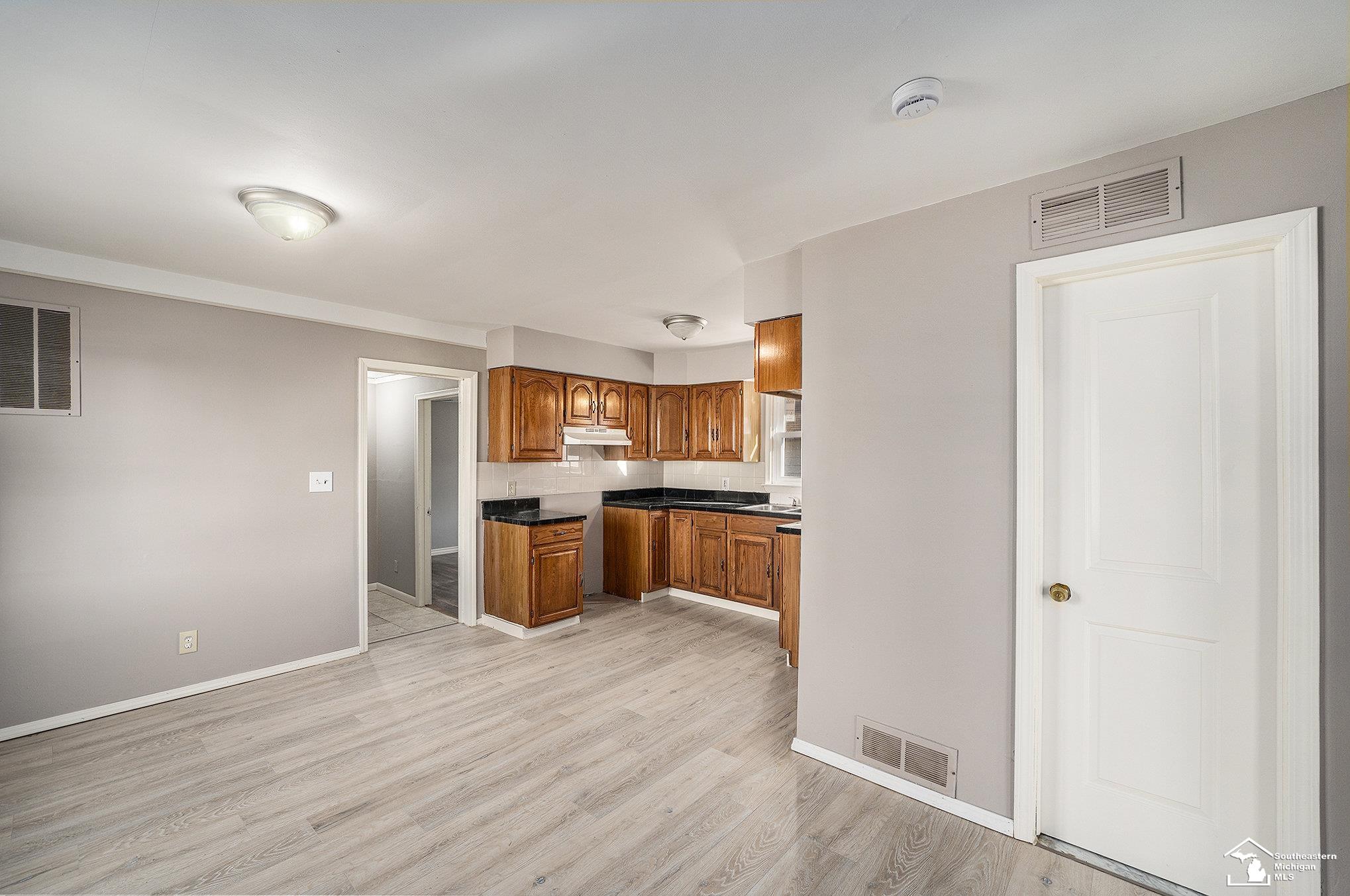 20486 Gibraltar Road