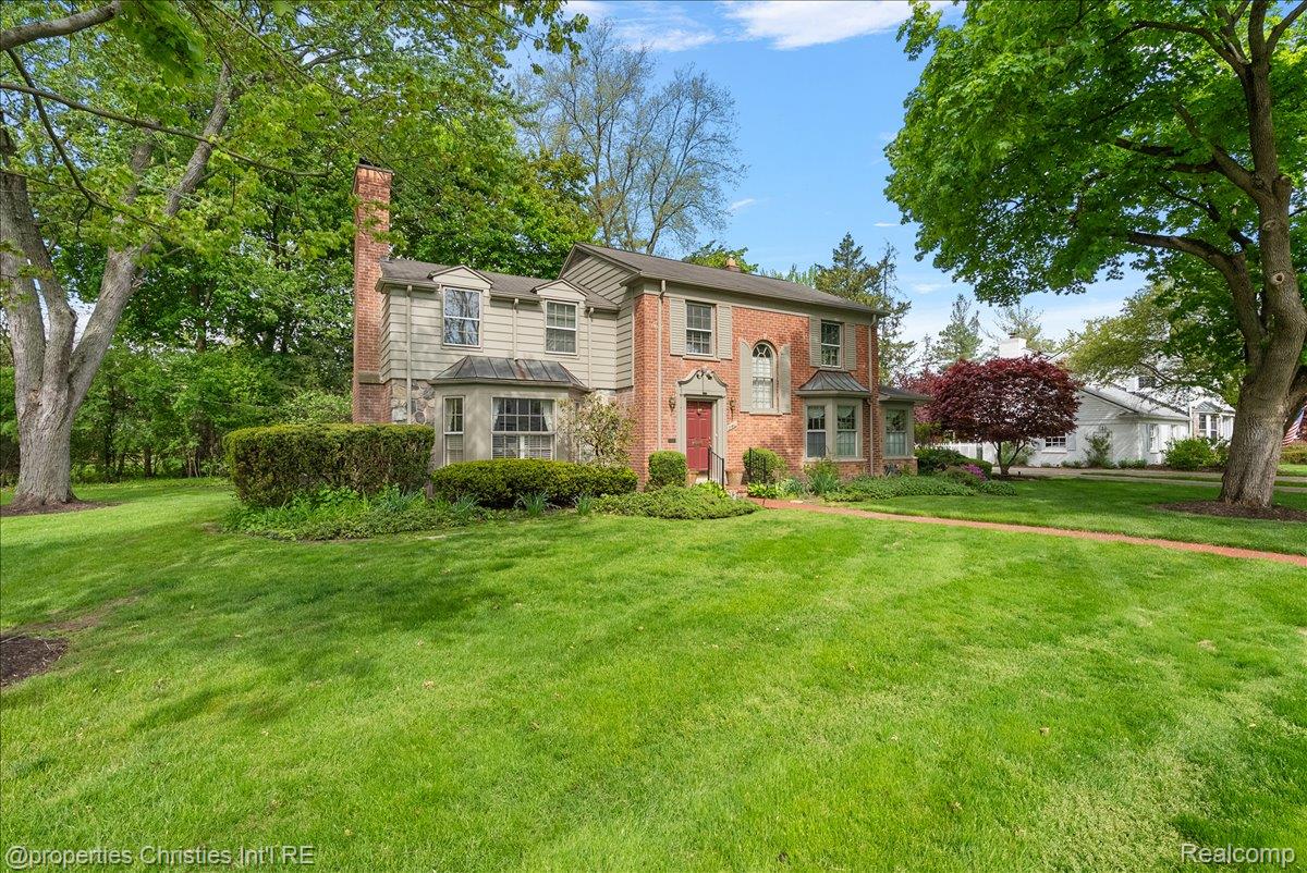 341 Westwood Drive