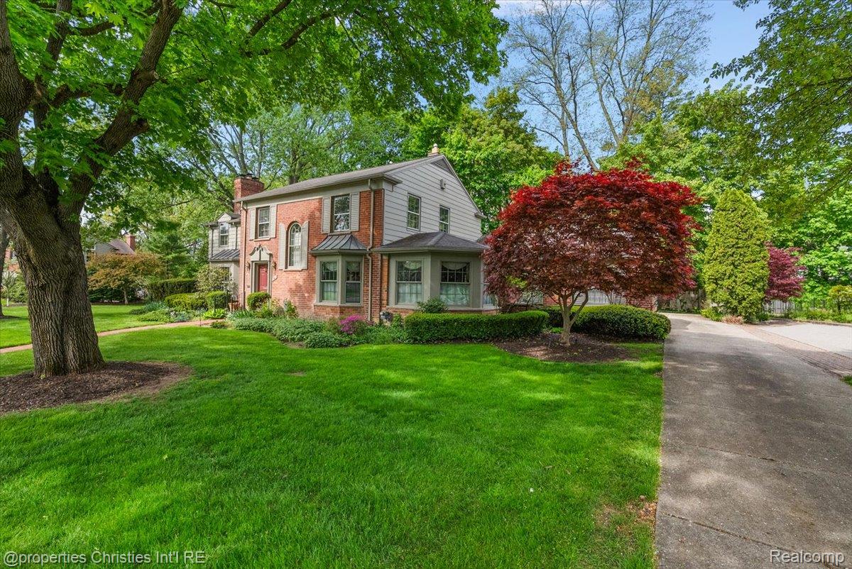 341 Westwood Drive