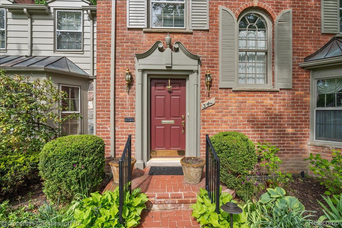 341 Westwood Drive