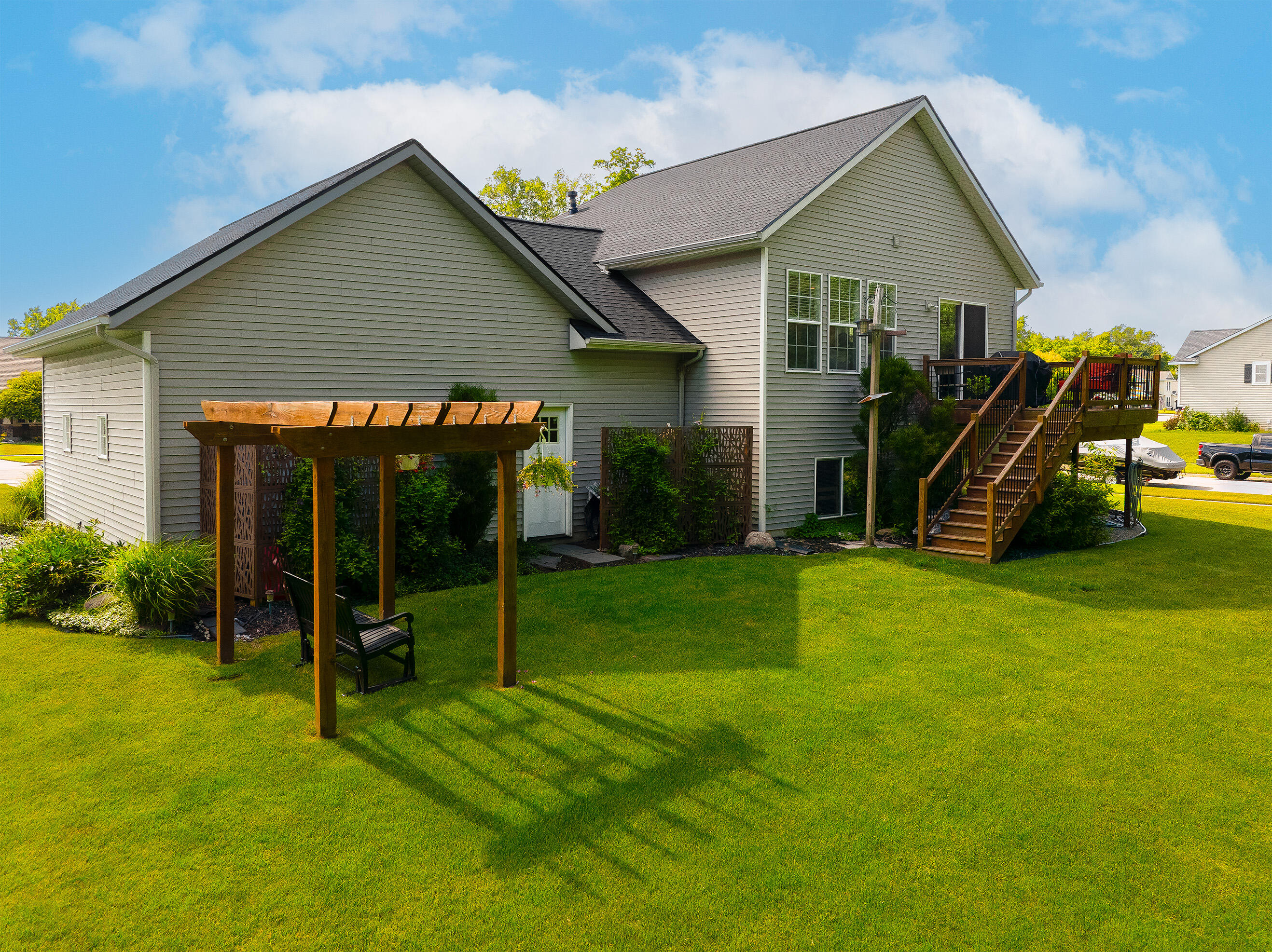 2198 Applegate Drive NW