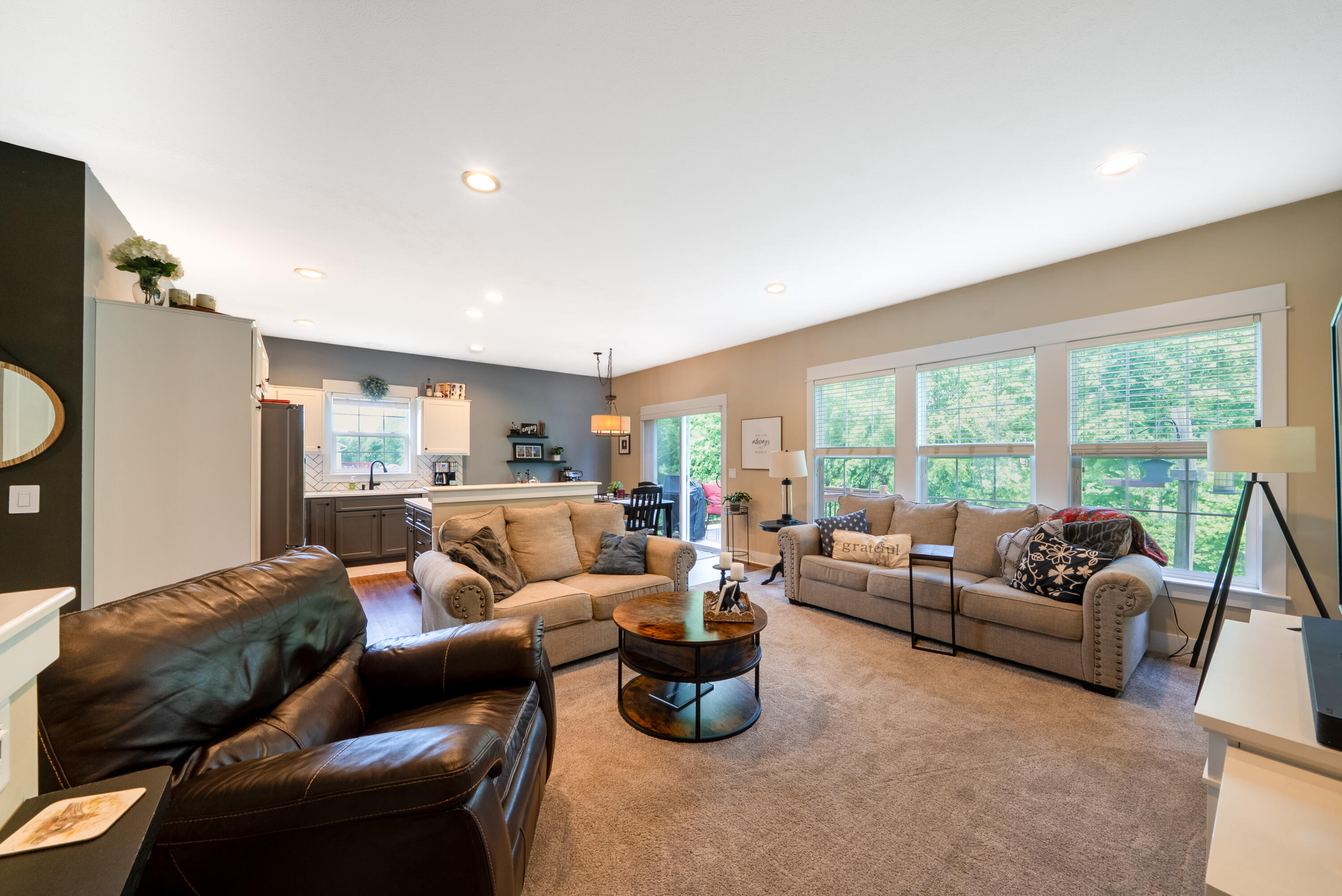 2198 Applegate Drive NW