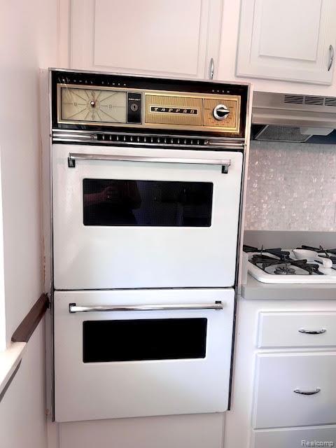 Madison Heights City, Michigan 48071, United States, 3 Bedrooms Bedrooms, ,2 BathroomsBathrooms,Residential,Pending,154200