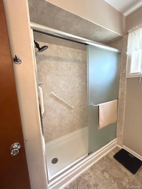 Madison Heights City, Michigan 48071, United States, 3 Bedrooms Bedrooms, ,2 BathroomsBathrooms,Residential,Pending,154200