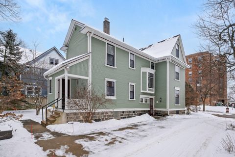 A home in GrandRapidsCity_Kent