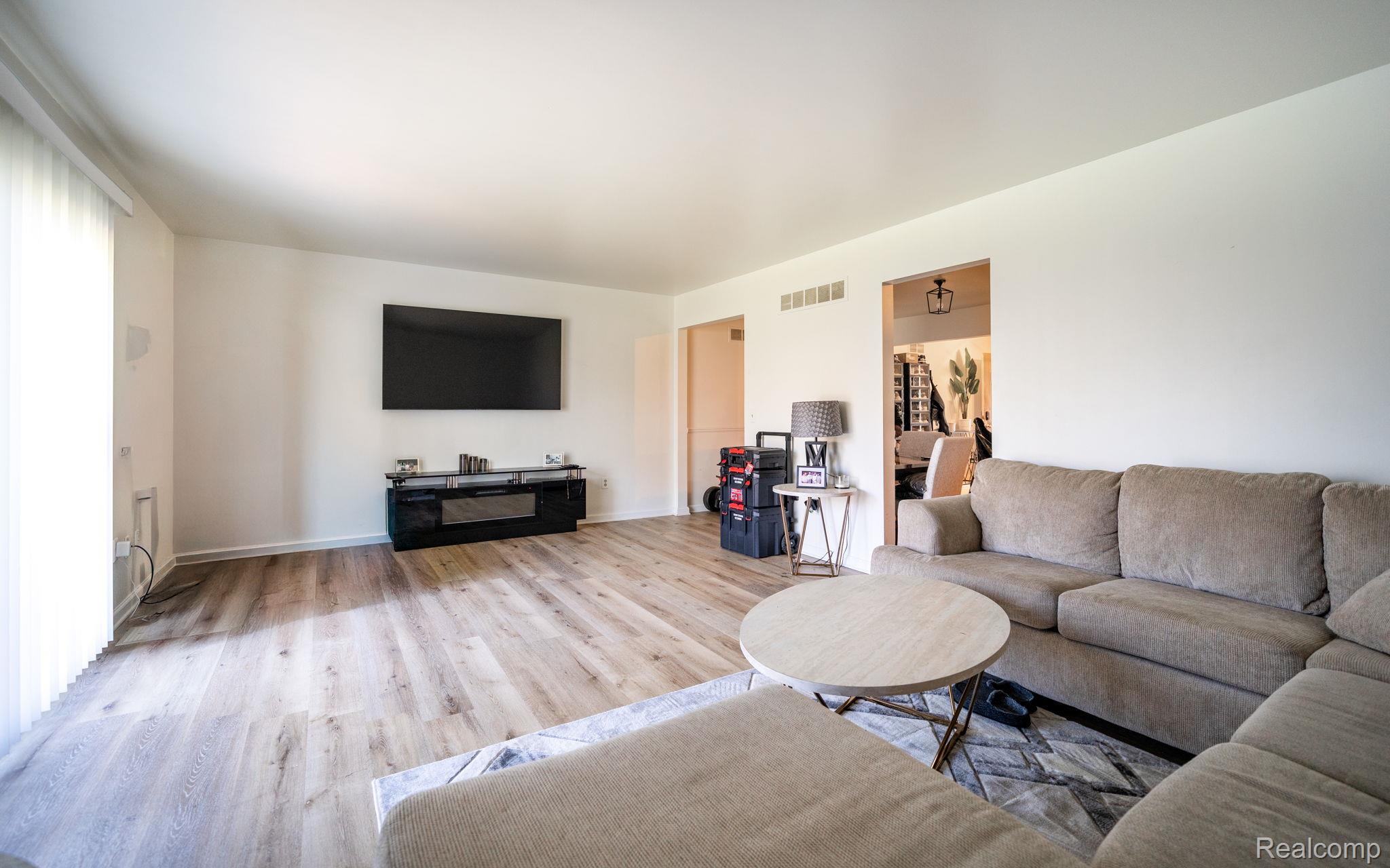 16931 General Avenue