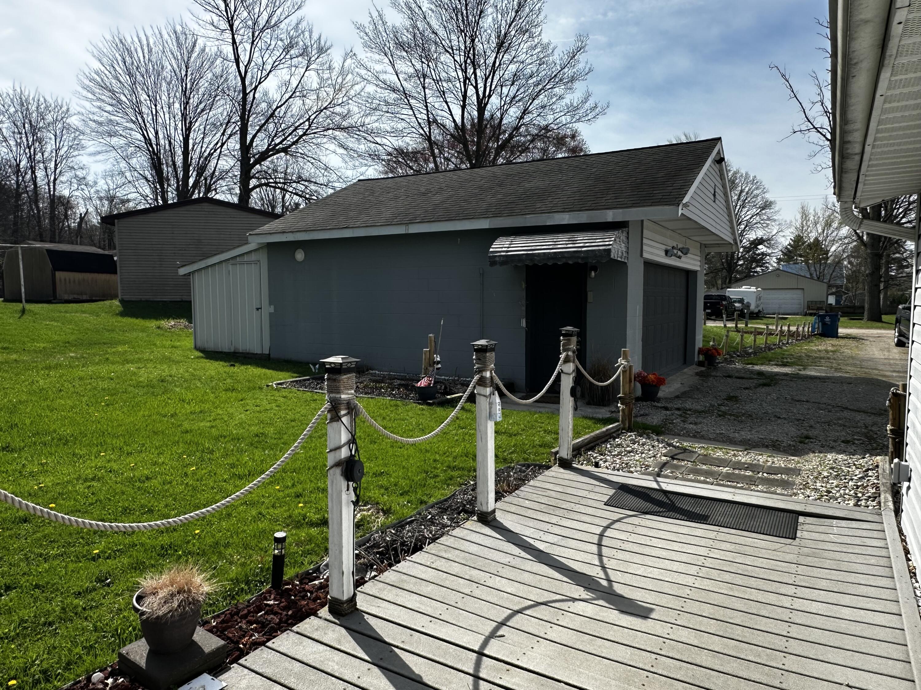 520 W Jessie Road