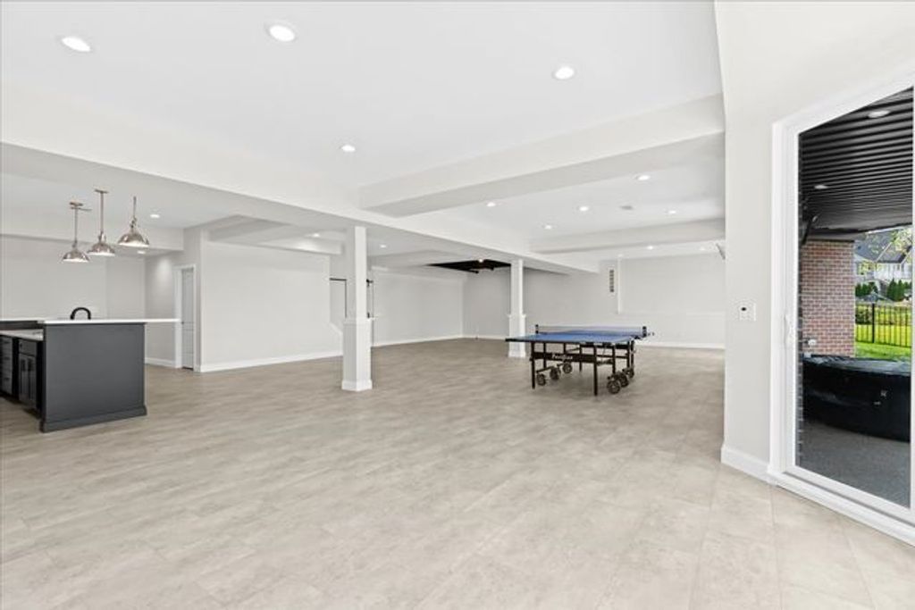 listing image 41